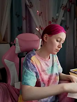 Fuzzy Unicorn online show from 28, 11, 2025