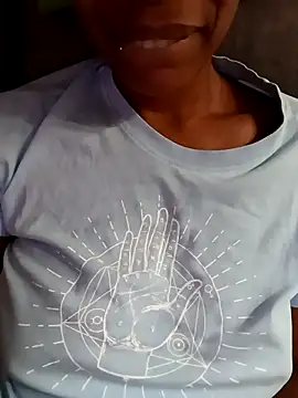 Snapshot of Flacidas chatting on 5, 10, 2025 Flacidas online show from 5, 10, 2025