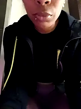 Snapshot of Flacidas chatting on 10, 10, 2025 Flacidas online show from 10, 10, 2025