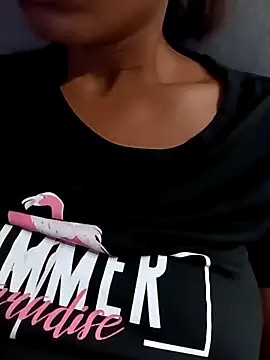 Snapshot of Flacidas chatting on 22, 10, 2025 Flacidas online show from 22, 10, 2025