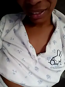 Snapshot of Flacidas chatting on 8, 11, 2025 Flacidas online show from 8, 11, 2025