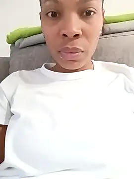 Snapshot of Flacidas chatting on 9, 11, 2025 Flacidas online show from 9, 11, 2025