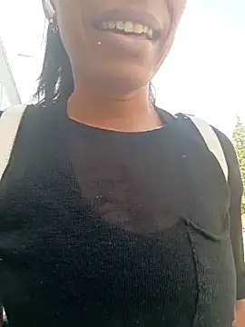 Snapshot of Flacidas chatting on 11, 11, 2025 Flacidas online show from 11, 11, 2025