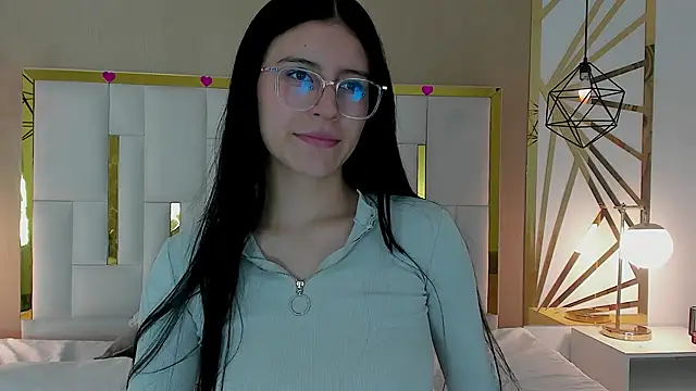 maddy jaclsonw online show from 15, 9, 2025