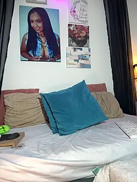 skarlleth 11 online show from 24, 10, 2025