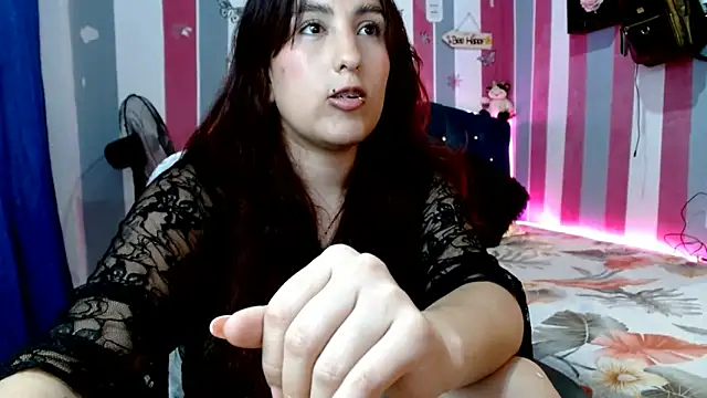 Snapshot of karo_lovely chatting on 19, 6, 2026 karo lovely online show from 19, 6, 2026