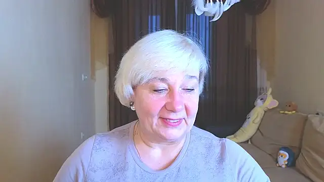 Milana Milky online show from 4, 12, 2025