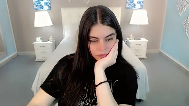 maddissonivanova online show from 19, 10, 2025