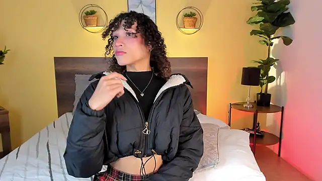 CamilleGrace online show from 21, 11, 2025