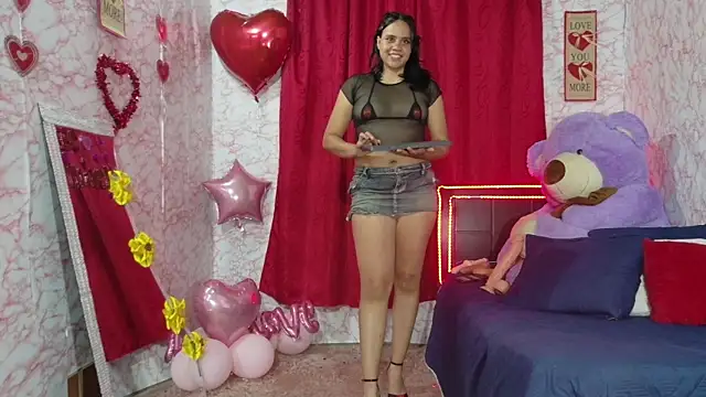 Snapshot of NataliaAr- chatting on 20, 9, 2025 NataliaAr- online show from 20, 9, 2025