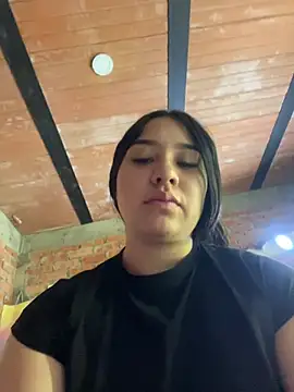 Snapshot of BELLAALEJA chatting on 12, 4, 2026 BELLAALEJA online show from 12, 4, 2026