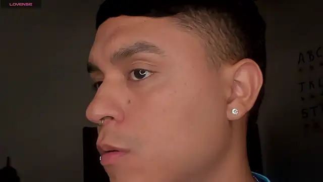 Snapshot of ANGELOGAO chatting on 15, 12, 2025 ANGELOGAO online show from 15, 12, 2025