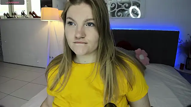 AshleyJoness online show from 17, 9, 2025