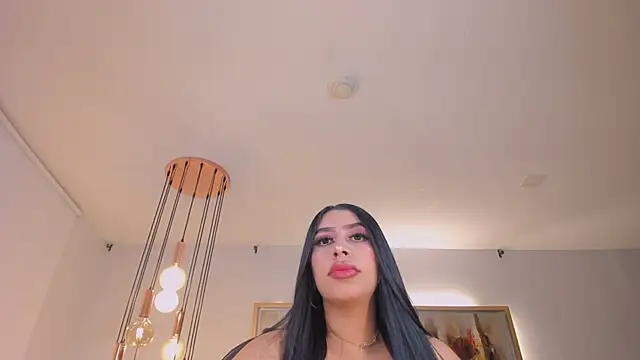 Snapshot of LeahLombardi_ chatting on 2, 10, 2025 LeahLombardi online show from 2, 10, 2025