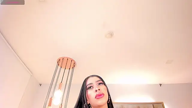 LeahLombardi  online show from 8, 1, 2026