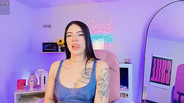 Alice Vixen online show from 15, 5, 2026
