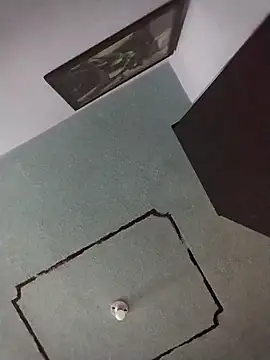 OliviaMorris1 online show from 22, 10, 2025