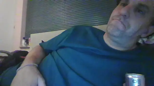 Snapshot of JasperGeil chatting on 12, 10, 2025 JasperGeil online show from 12, 10, 2025