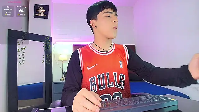 Snapshot of Lucass_love chatting on 25, 9, 2025 Lucass love online show from 25, 9, 2025