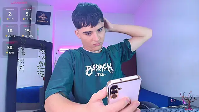 Snapshot of Lucass_love chatting on 22, 10, 2025 Lucass love online show from 22, 10, 2025