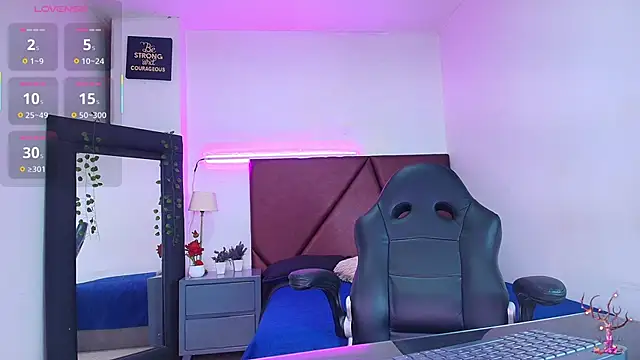 Snapshot of Lucass_love chatting on 25, 10, 2025 Lucass love online show from 25, 10, 2025