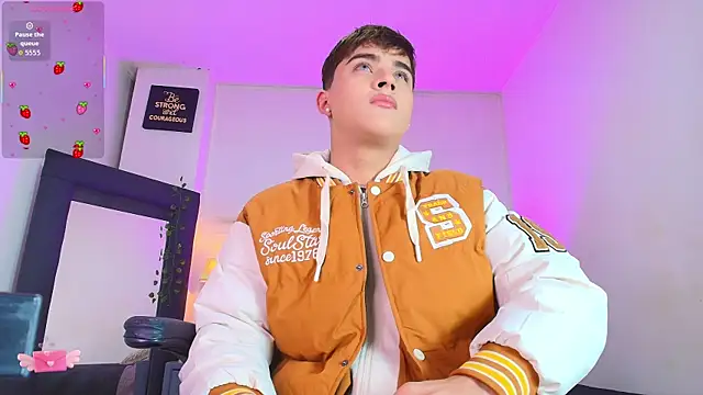 Snapshot of Lucass_love chatting on 10, 1, 2026 Lucass love online show from 10, 1, 2026