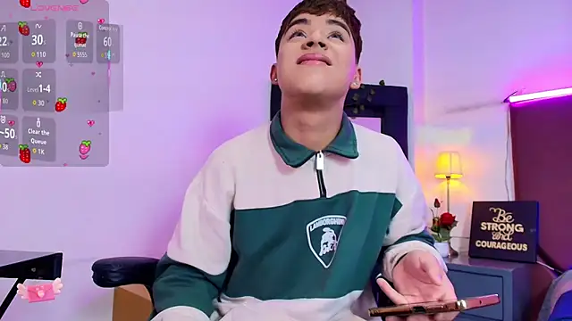 Snapshot of Lucass_love chatting on 9, 2, 2026 Lucass love online show from 9, 2, 2026