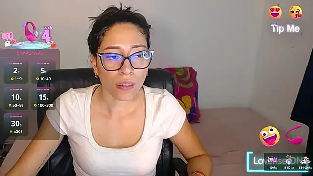 Snapshot of Carla_palmer_ chatting on 12, 10, 2025 Carla palmer online show from 12, 10, 2025