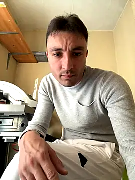 SemprePerverso online show from 24, 10, 2025