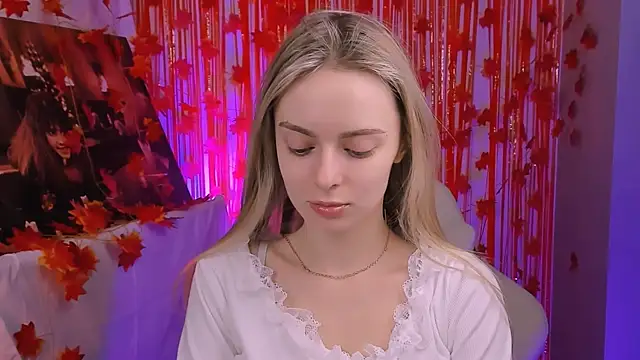 JuliaBrewwer online show from 3, 12, 2025