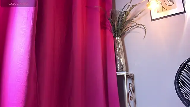 dulce fiore07 online show from 12, 11, 2025