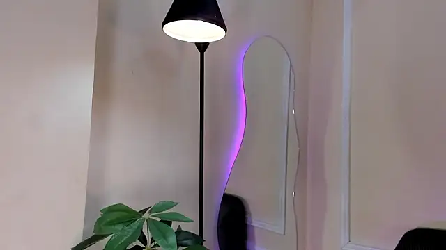 dulce fiore07 online show from 3, 12, 2025