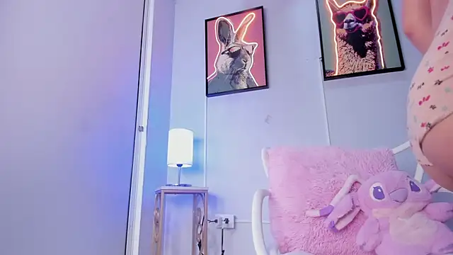 dulce fiore07 online show from 20, 2, 2026