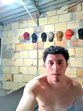 Snapshot of douglaszaens chatting on 29, 10, 2025 douglaszaens online show from 29, 10, 2025