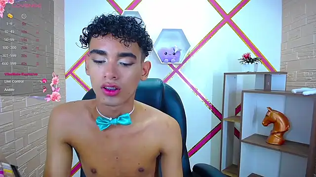 Snapshot of Blake_Mils chatting on 27, 10, 2025 Blake Mils online show from 27, 10, 2025