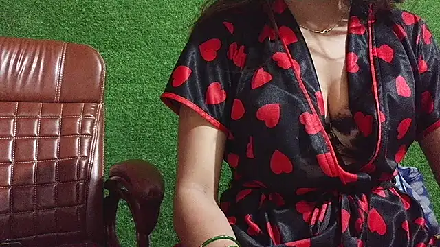 SEXY-SIMI-BHABI online show from 14, 5, 2026