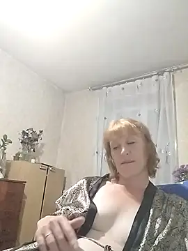 Flower2931 online show from 7, 6, 2026