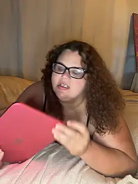 Fatpussybigass online show from 14, 7, 2026