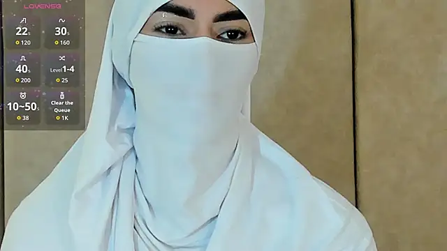 Snapshot of _Zahiira_ chatting on 16, 9, 2025 Zahiira online show from 16, 9, 2025