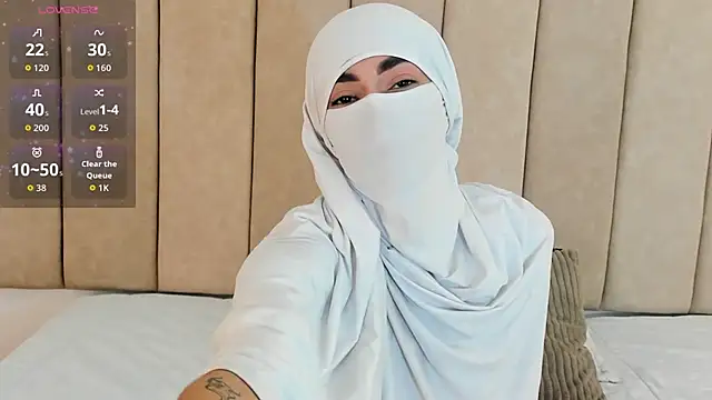 Snapshot of _Zahiira_ chatting on 24, 9, 2025 Zahiira online show from 24, 9, 2025