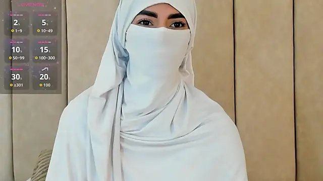 Snapshot of _Zahiira_ chatting on 27, 9, 2025 Zahiira online show from 27, 9, 2025
