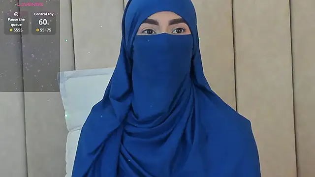 Snapshot of _Zahiira_ chatting on 29, 9, 2025 Zahiira online show from 29, 9, 2025