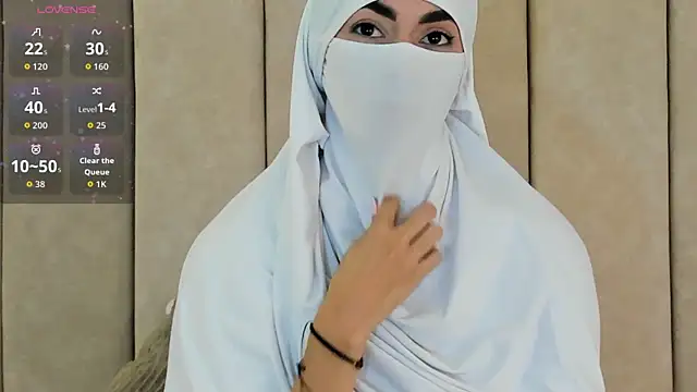 Snapshot of _Zahiira_ chatting on 1, 10, 2025 Zahiira online show from 1, 10, 2025