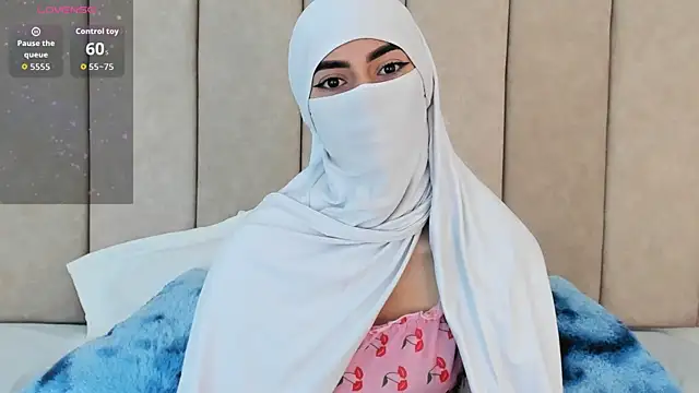  Zahiira  online show from 3, 3, 2026