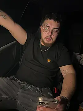 MrSavagexx online show from 9, 2, 2026