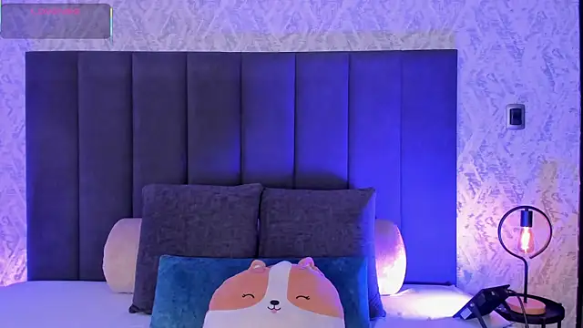 Snapshot of dana_hazze chatting on 12, 11, 2025 dana hazze online show from 12, 11, 2025