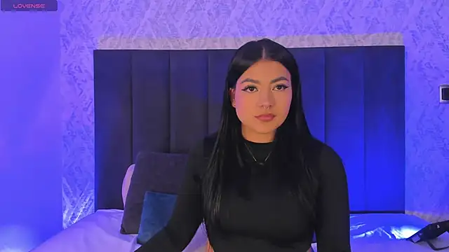 Snapshot of dana_hazze chatting on 15, 12, 2025 dana hazze online show from 15, 12, 2025