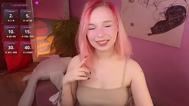 NaomiYoru online show from 13, 5, 2026