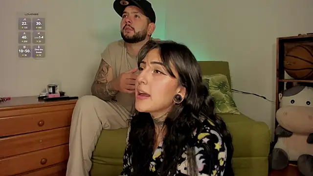 lola n apolo online show from 6, 10, 2025