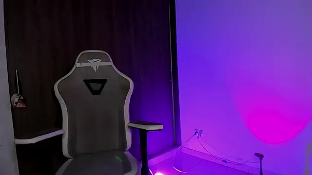 natevillage online show from 14, 10, 2025